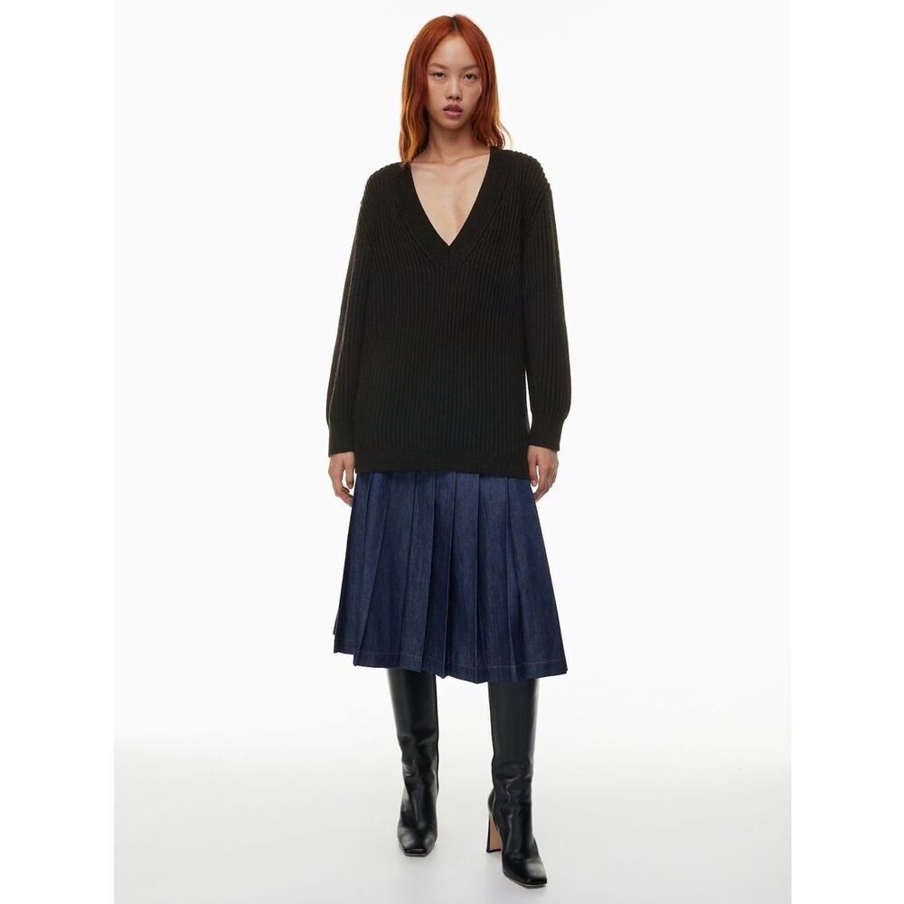 Babaton Aritza Roger Sweater black 100% merino wool chunky knit V-neck oversized